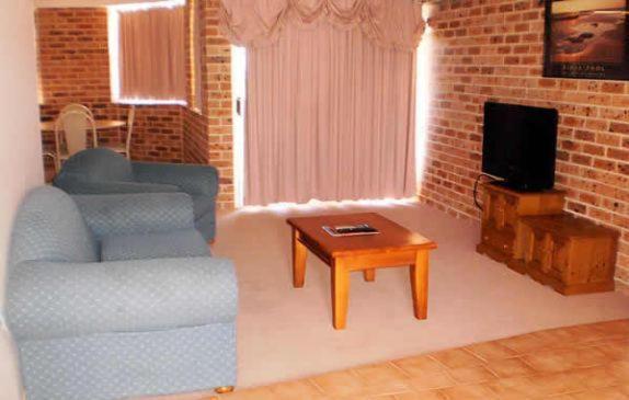 Lake Haven Motor Inn Gorokan Quarto foto