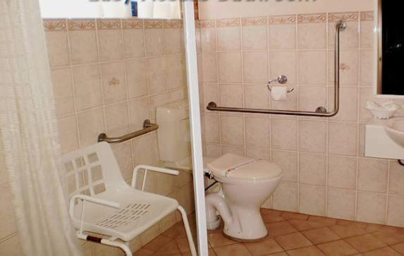 Lake Haven Motor Inn Gorokan Quarto foto