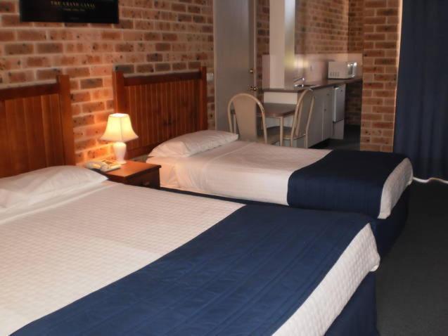 Lake Haven Motor Inn Gorokan Quarto foto